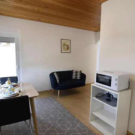 Sunny In Apartamento Umago